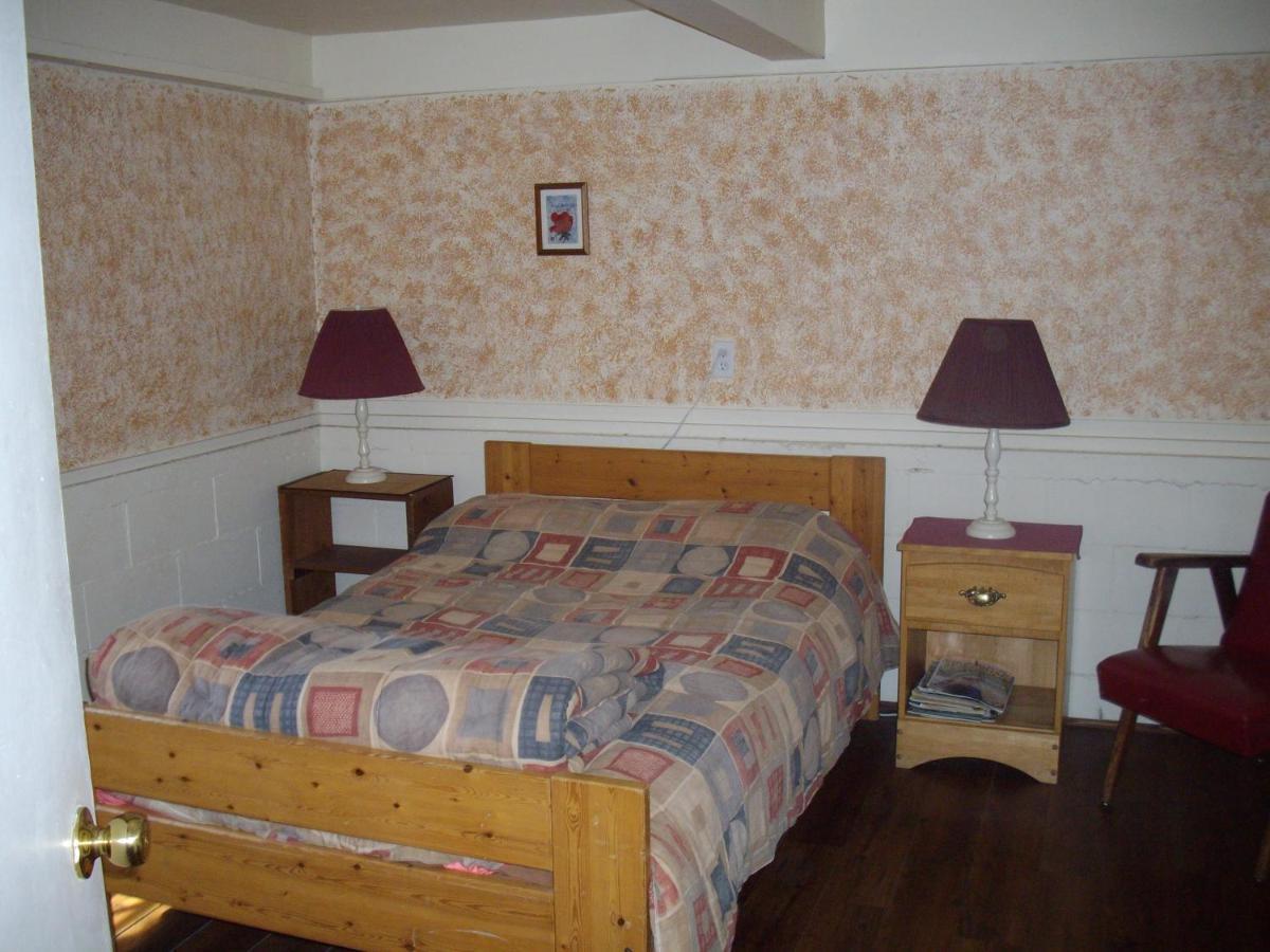 Lake Trail Guesthouse Cumberland Номер фото